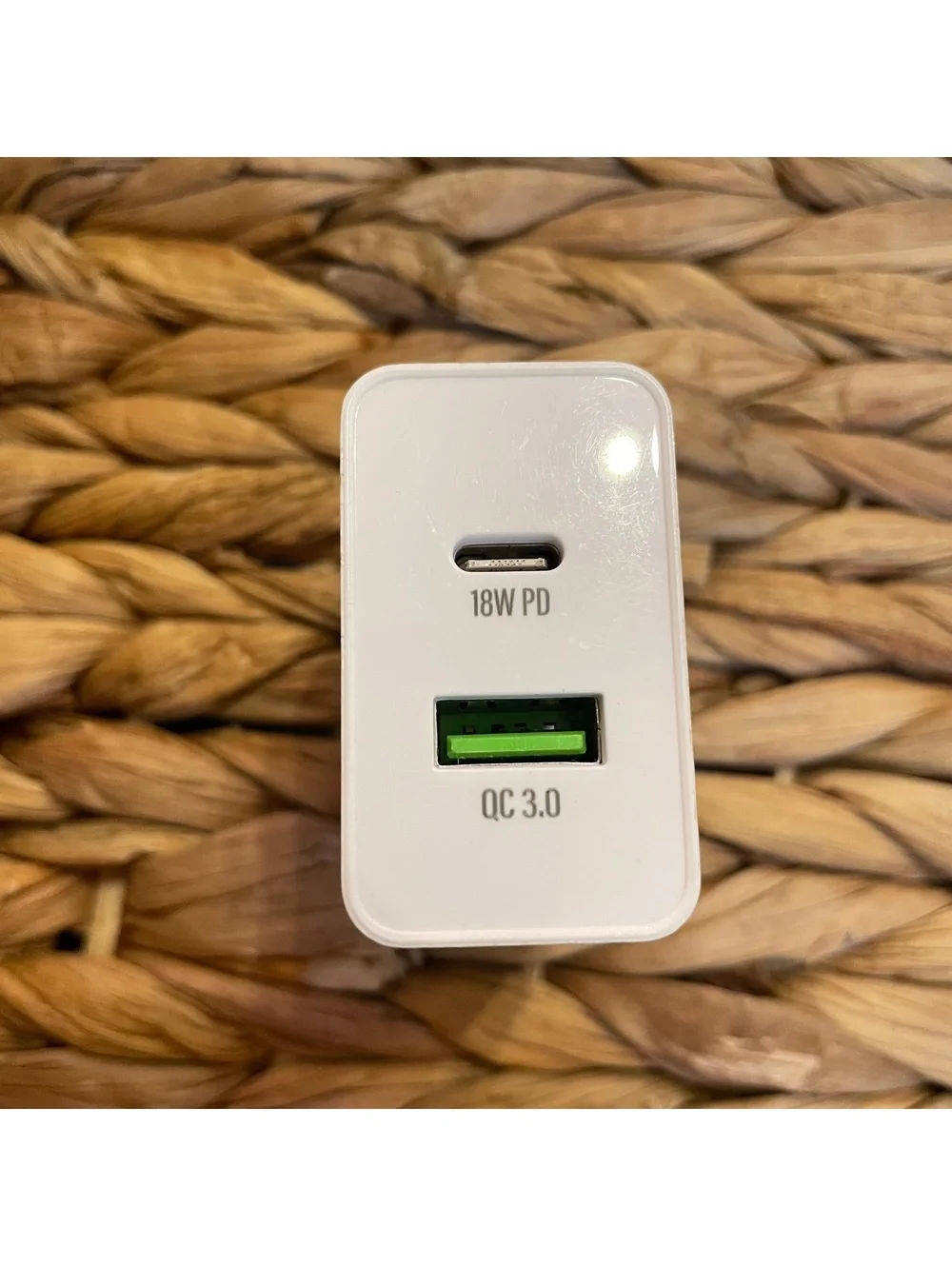 ✅2-Port 18W PD USB-C and QC 3.0 USB-A Wall Charger